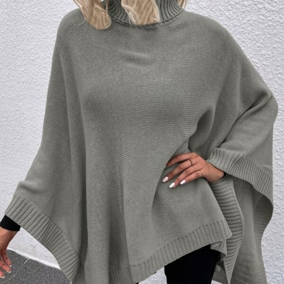 Turtleneck Batwing Sleeve Knit PonchO - Picture 2 of 7